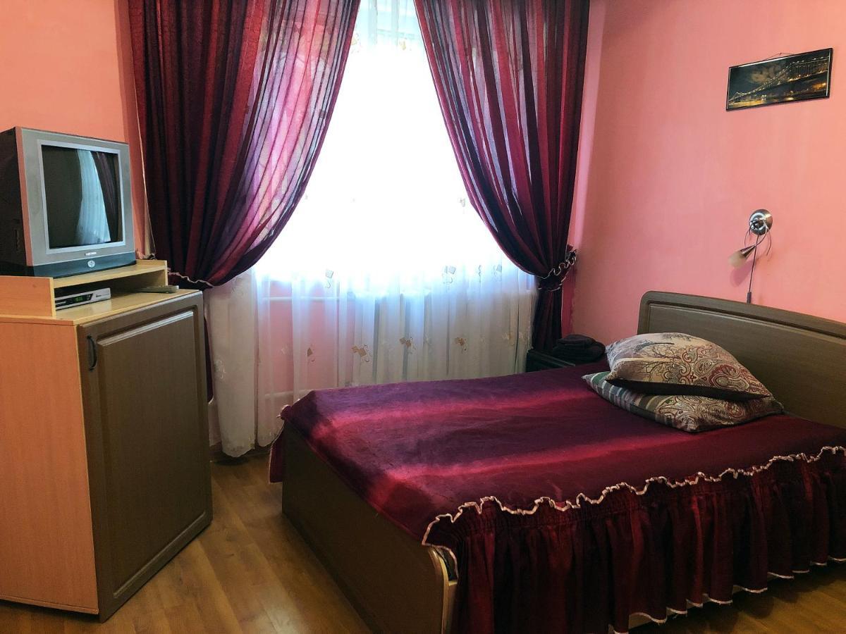 Comfort Hotel Chervonograd Экстерьер фото